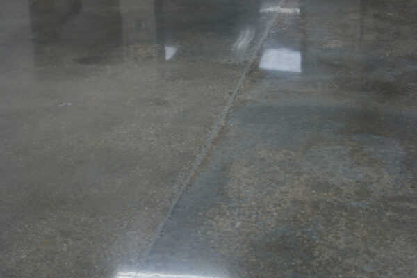 Construction joint repaired with DiamaKrete Mortar